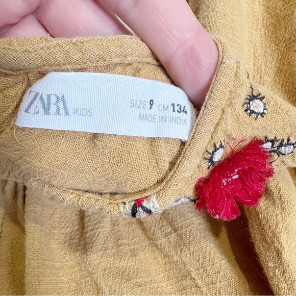 Zara Kids Embroidered Floral Pompom Tunic Top Size 9 Fall Pumpkin Patch School - Picture 8 of 11